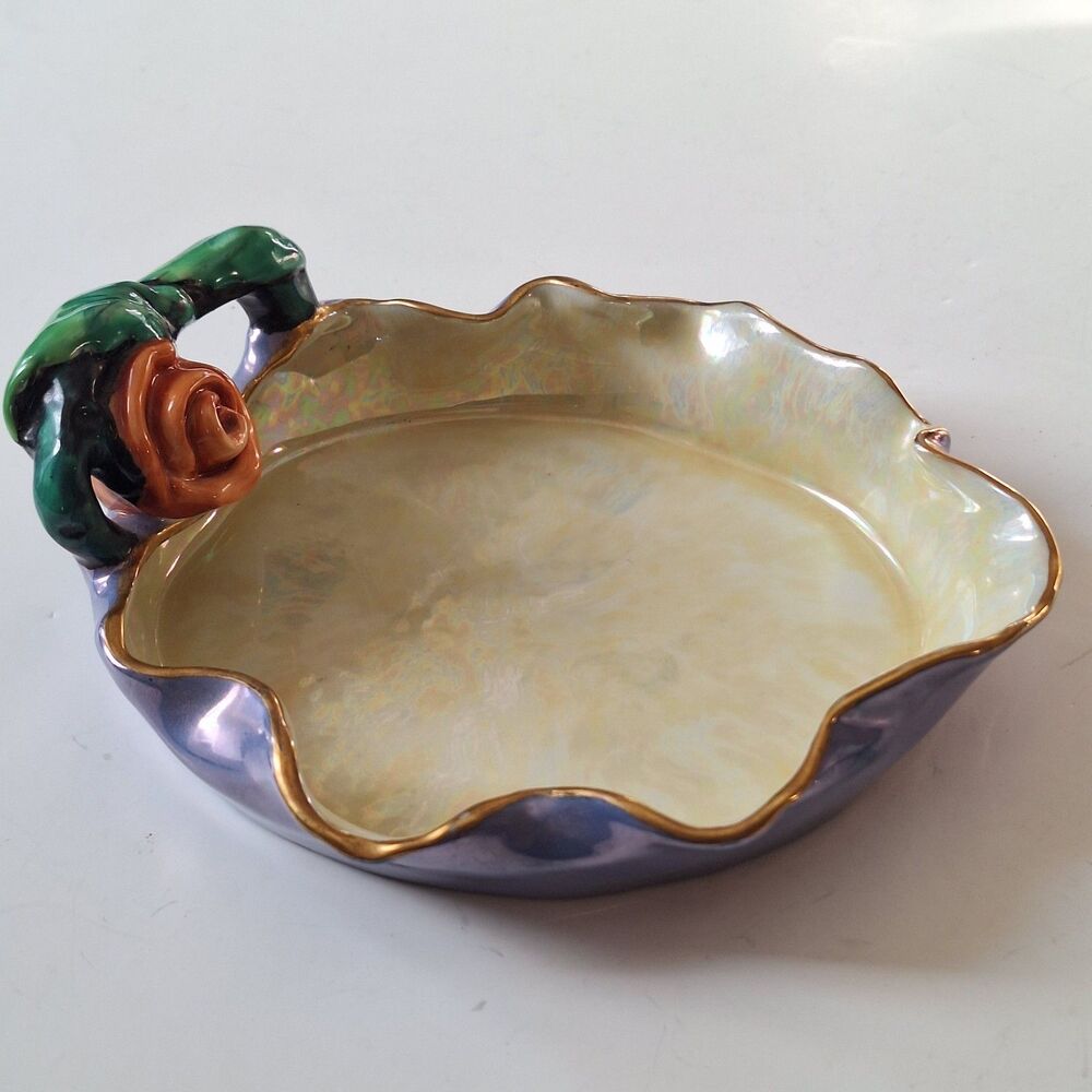 Rare Vintage Noritake Art Deco Lusterware Dish With Figural Flower Handle 6.5"